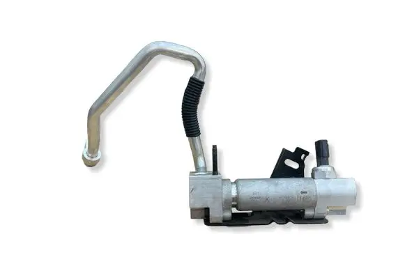 Toyota bZ4X Air conditioning (A/C) expansion valve 432501140