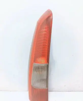 Volvo V70 Rear/tail lights 9154493