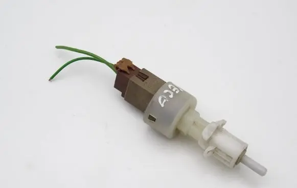 Iveco Daily 3rd gen Clutch pedal sensor B3653193