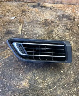 Peugeot 308 Dashboard side air vent grill/cover trim 1303818XZD