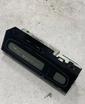 Renault Laguna II Screen/display/small screen P8200002604 028012