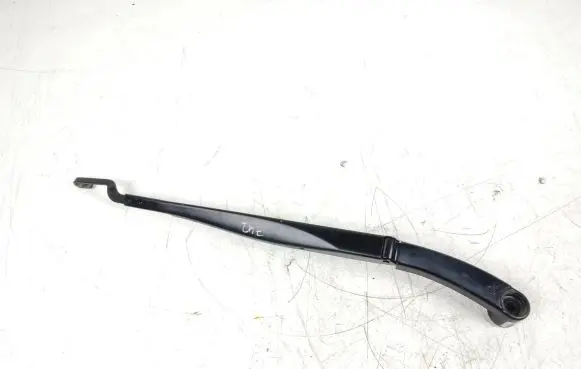 KIA Optima Front wiper blade arm
