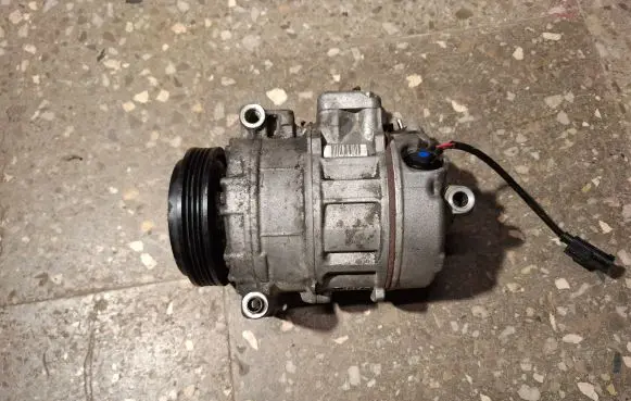 BMW 7 E65 E66 Air conditioning (A/C) compressor (pump) 6925721
