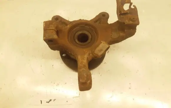 Renault Master II Front wheel hub spindle knuckle
