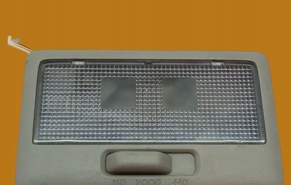 Suzuki Swift I Rear seat light 