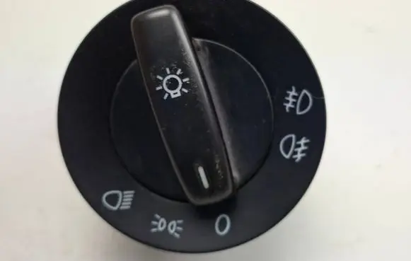 Volkswagen Touran I Light switch 1T0941431AA