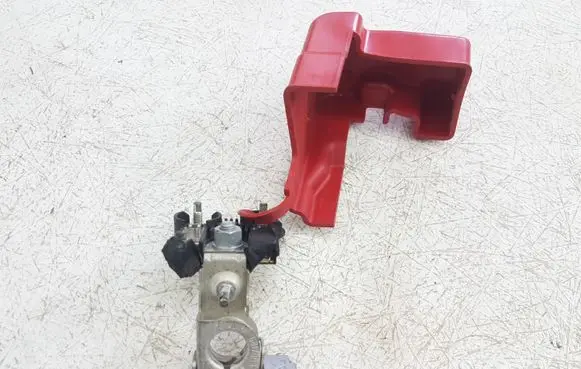 Ford Fusion II Positive cable (battery) 6817908 CUH60