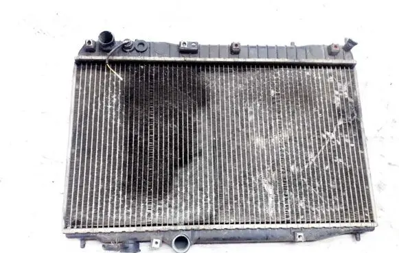 Hyundai Lantra II Coolant radiator