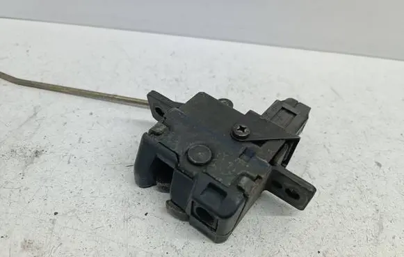 BMW Z3 E36 Tailgate/trunk/boot lock/catch/latch 19446900 8351109