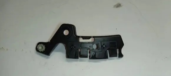 Renault Megane III Front bumper mounting bracket 620940002R