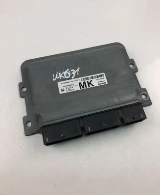Renault Zoe Engine control unit/module 237D40399R