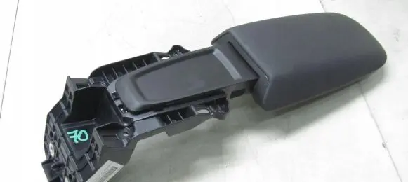 Volvo V40 Armrest