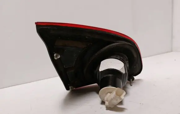 Nissan Qashqai Tailgate rear/tail lights 89071064