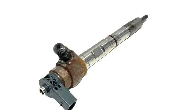 Audi A4 S4 B9 8W Fuel injector 04L130277P 33413