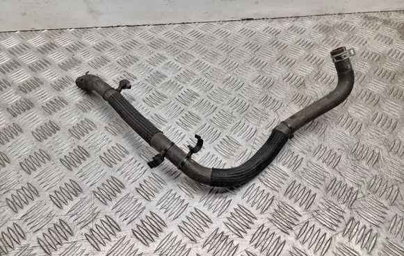 Ford Focus Coolant pipe/hose 