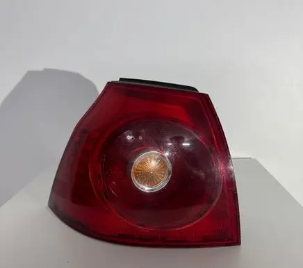 Volkswagen Golf V Rear/tail lights 255119