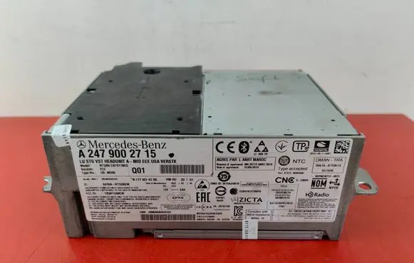 Mercedes-Benz GLA H247 Radio/CD/DVD/GPS head unit A2479002715