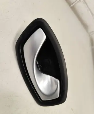 Renault Laguna III Front door interior handle 806700005R S473