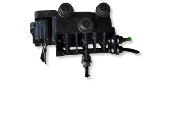 Land Rover Range Rover Sport L320 Air suspension valve block RVH000016