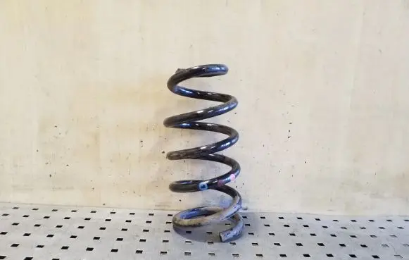 Honda CR-V Rear coil spring