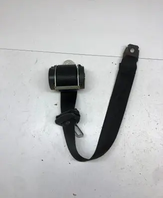 Opel Zafira B Rear seatbelt 13242318