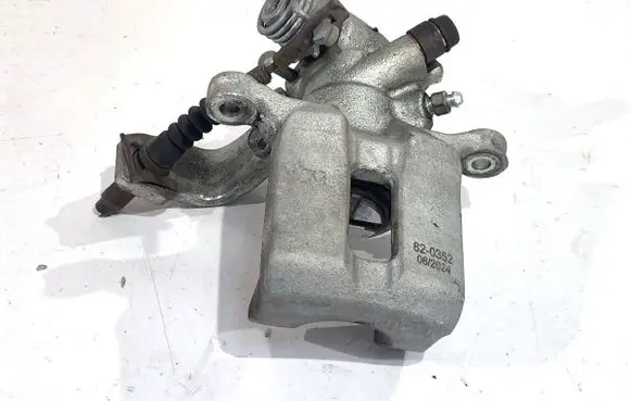 Honda Civic Rear brake caliper 