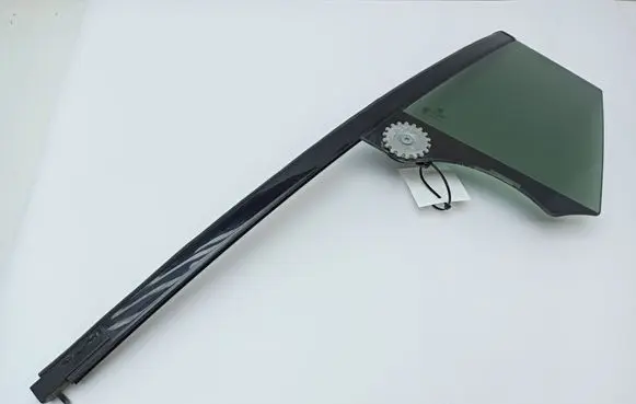 Rear vent window glass