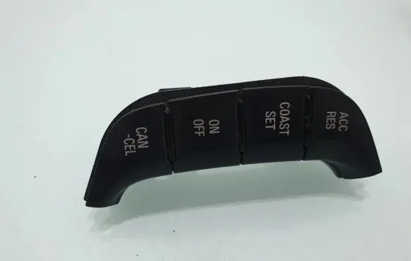 Mitsubishi Pajero Steering wheel buttons/switches 8602A006