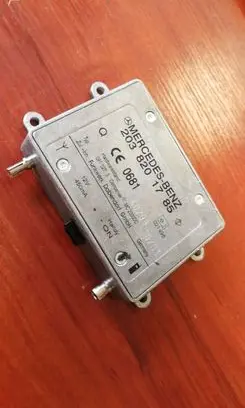 Mercedes-Benz C W203 Antenna control unit a2038201785