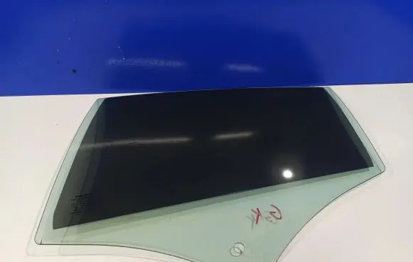 Volvo S60 Rear door window glass 31385416 30762344