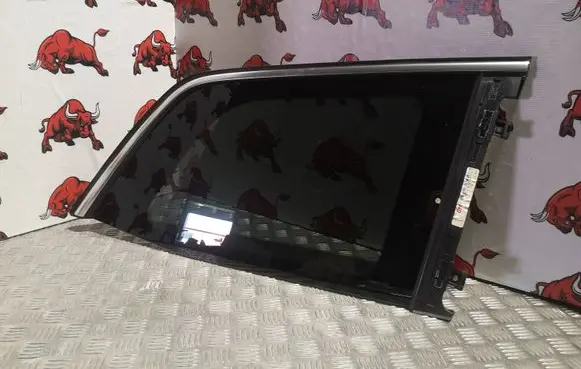 Mercedes-Benz GL X166 Rear side window A1666700449 A1666700150