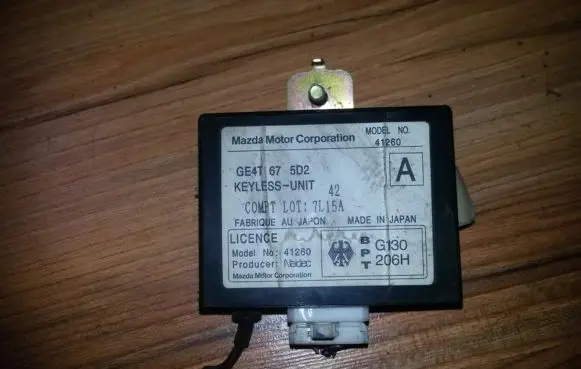 Mazda 626 Immobilizer control unit/module ge4t675d2