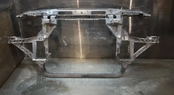 BMW X3 E83 Radiator support slam panel