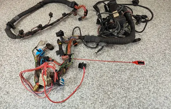 BMW 5 E39 Engine installation wiring loom 7788159 2248099