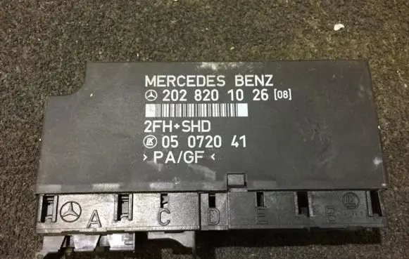 Mercedes-Benz C W202 Other control units/modules 2028201026