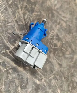 Brake pedal sensor switch