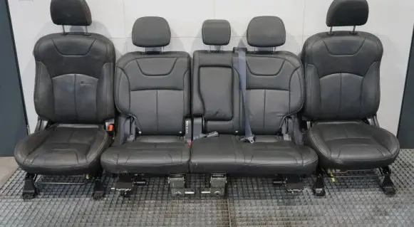 Mitsubishi Outlander Seat set 