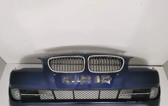 BMW 5 F10 F11 Front bumper 7285961