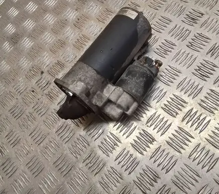 Toyota Avensis T220 Starter motor