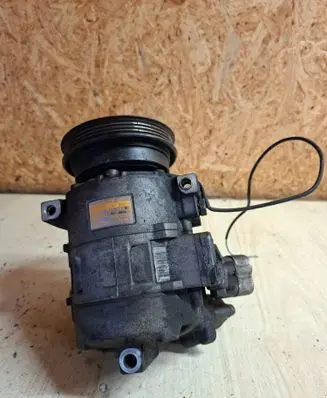 Volkswagen PASSAT B5.5 Air conditioning (A/C) compressor (pump) 8D0260808 4472009638