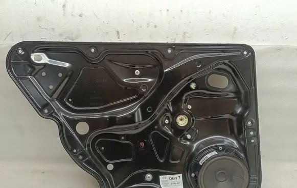 Volkswagen PASSAT B7 Rear window lifting mechanism without motor 3AA839755 4510 929912100