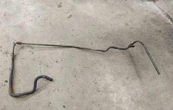 Nissan Navara D40 Fuel line pipe 