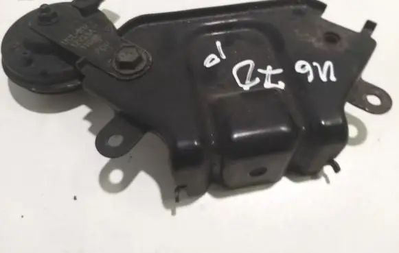 Honda FR-V Horn signal e13000514