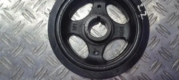 Toyota Avensis T250 Crankshaft pulley
