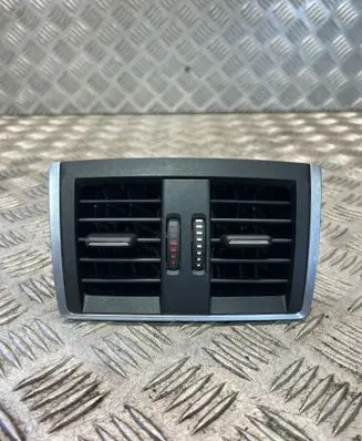 BMW 3 F30 F35 F31 Rear air vent grill 9207330