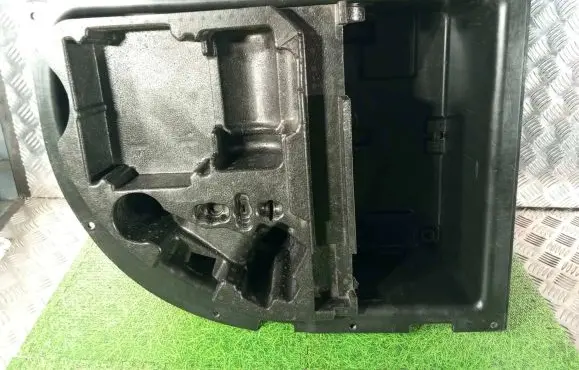 BMW M5 Battery box tray 7896105