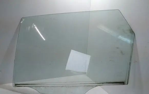 Rear door window glass