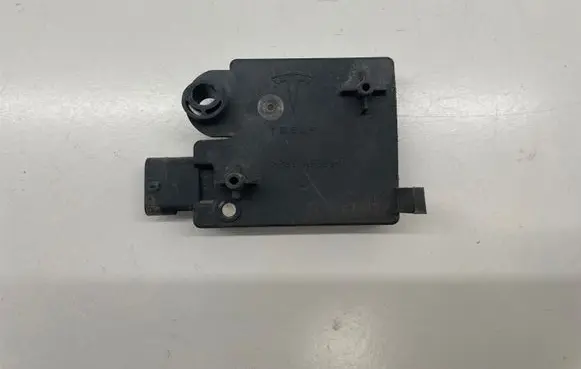 Tesla Model 3 Central body control module 109785500H