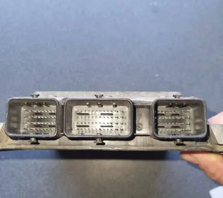 Ford Transit Engine control unit/module 6C1112A650