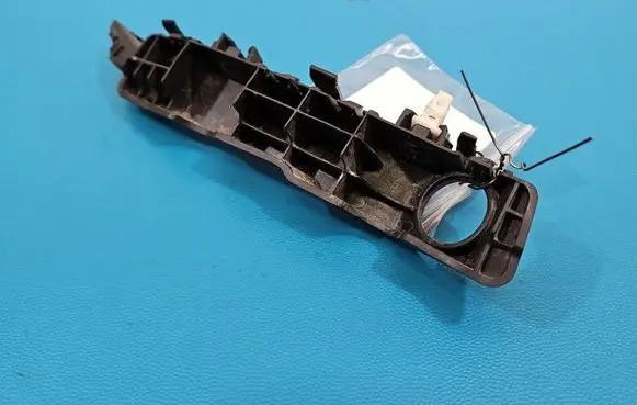 Hyundai i30 Front bumper mounting bracket 86516A6000 IMPRK1567929